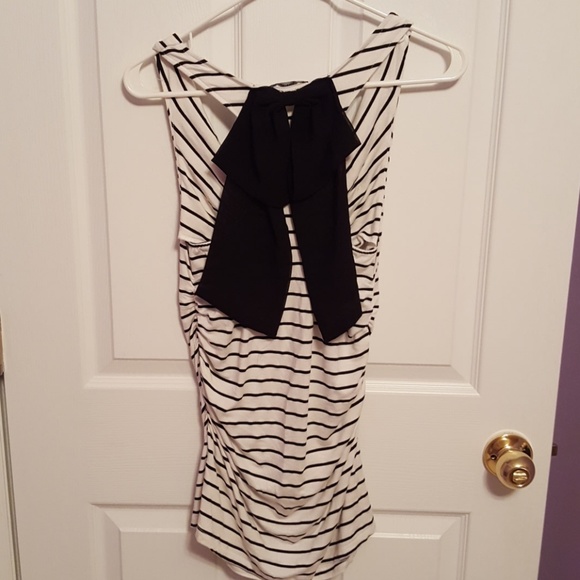 White w/Black Stripes Scoop Neck Top - Picture 2 of 3